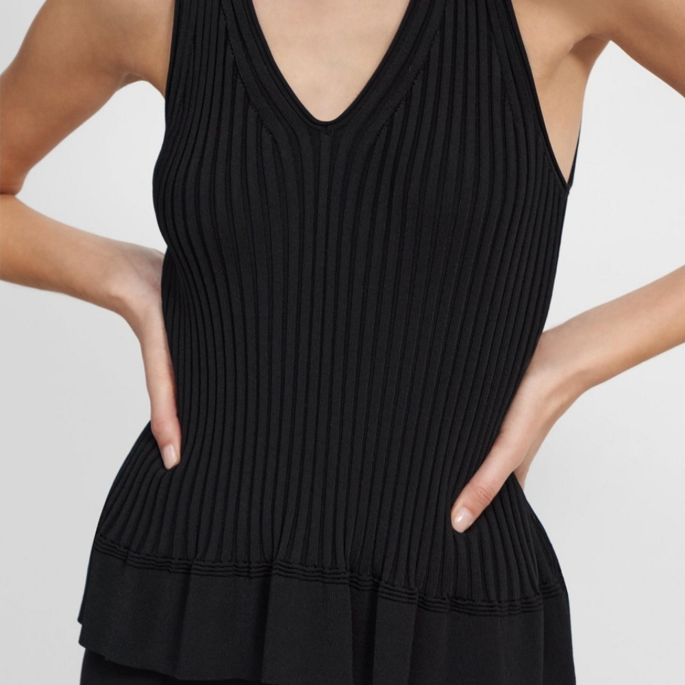 Theory black ribbed tank top BNWOT sz M sold out everywhere